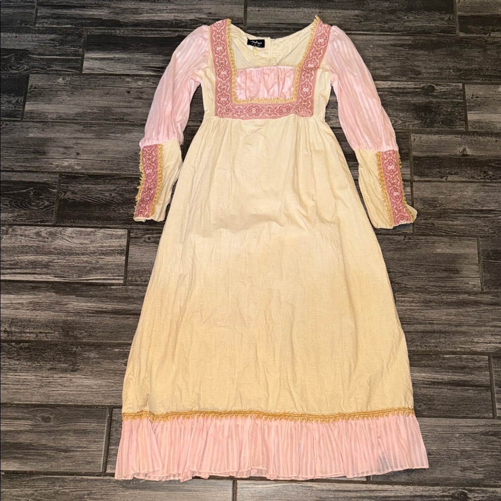 Gunne Sax Pink and Cream Long Sleeve Dress size 9 medieval rare